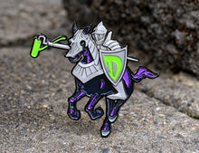 Distort Knight Pin